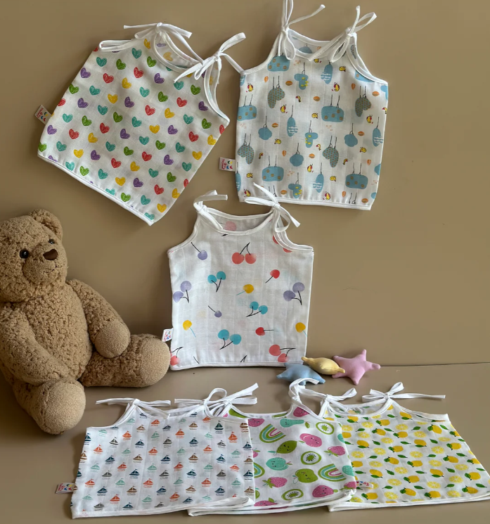 0-6 month Soft Muslin Jabla White Top Knot ( tying ) pack of 3 - Random Prints