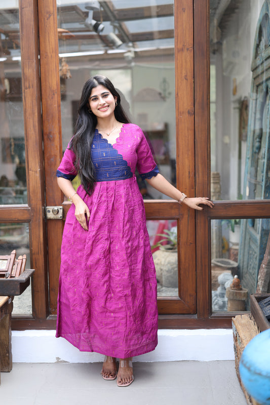 Premium Ethnic Raw Silk Scallop Maxi - Feeding (With Lining)FC0018