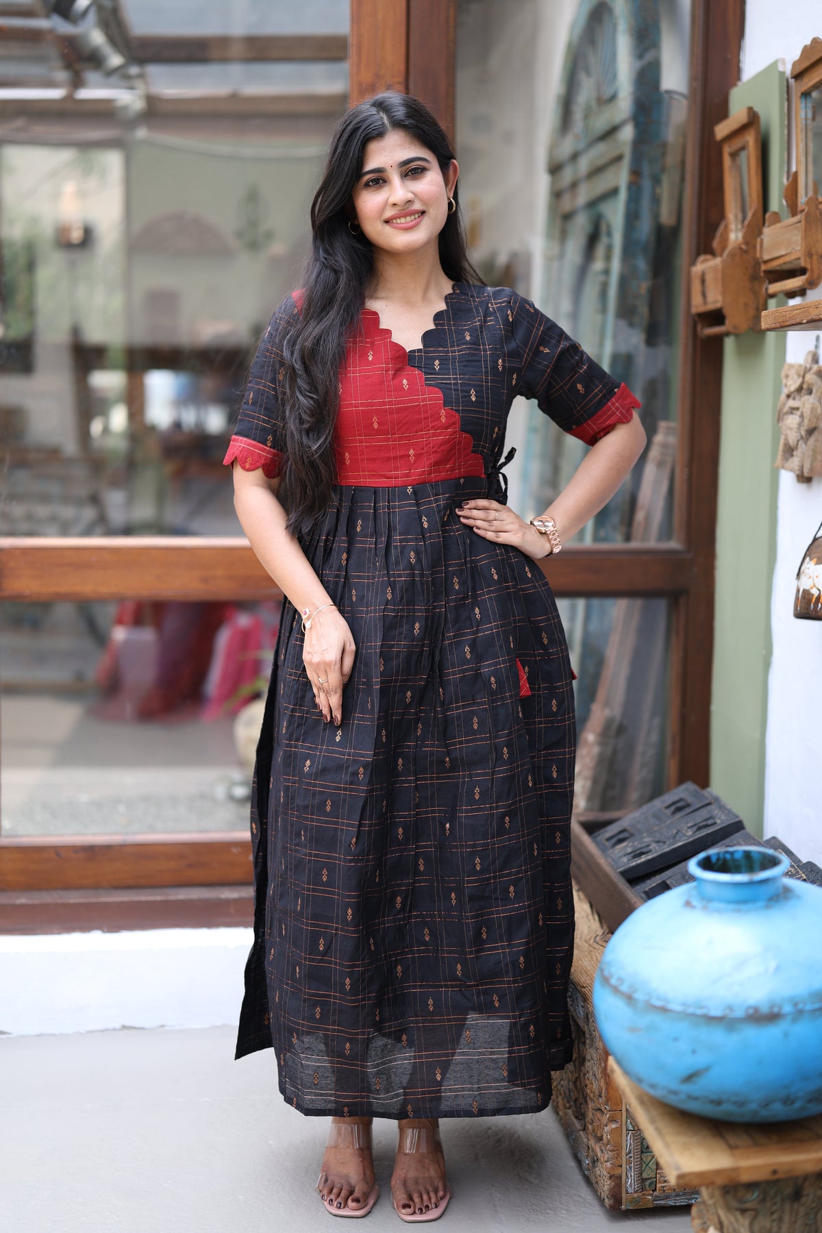 Premium Ethnic Raw Silk Scallop Maxi-Feeding(With Lining)FC0020