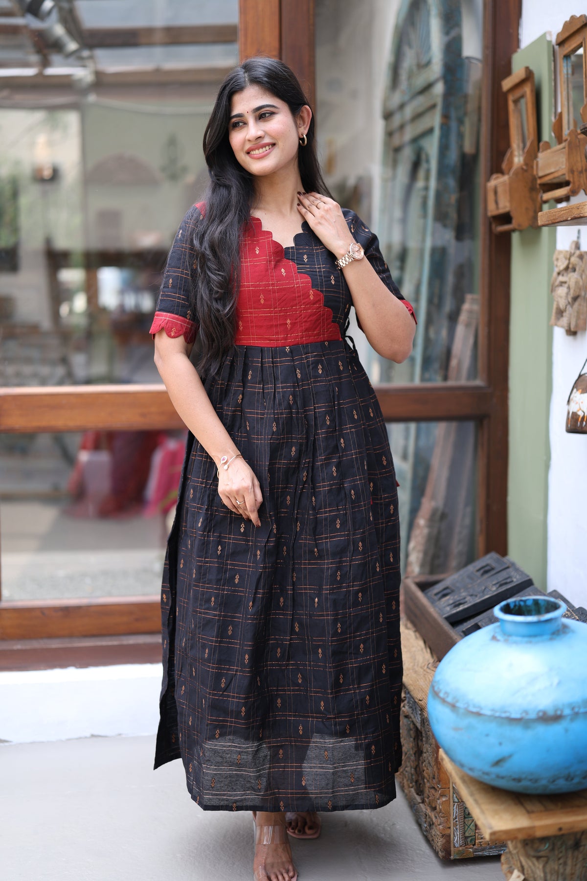 Premium Ethnic Raw Silk Scallop Maxi-Feeding(With Lining)FC0020